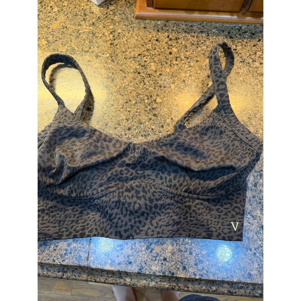 Victoria's Secret Leopard Print Seamless Bralette Grey Black Animal Print Large